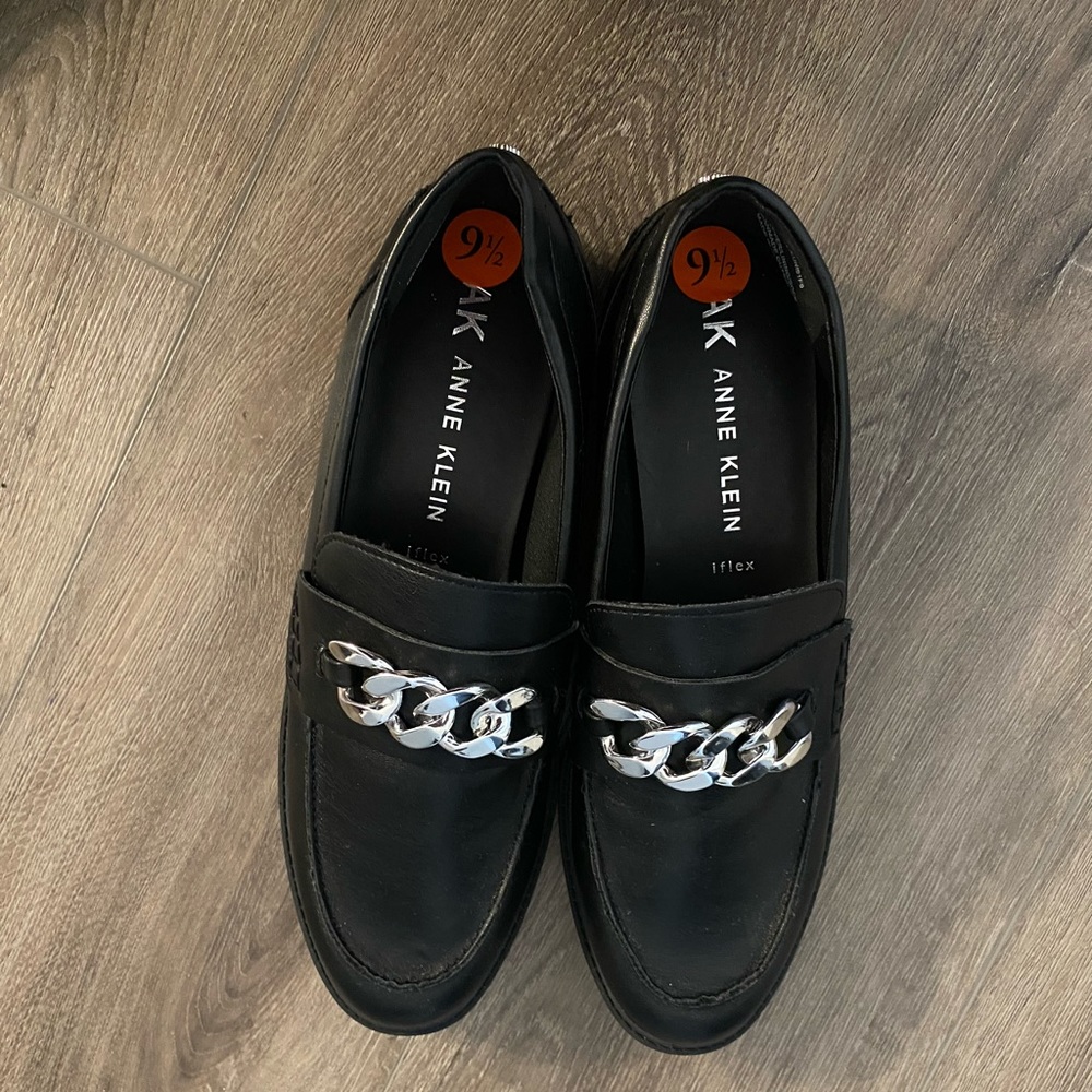 Anne Klein loafers (New)